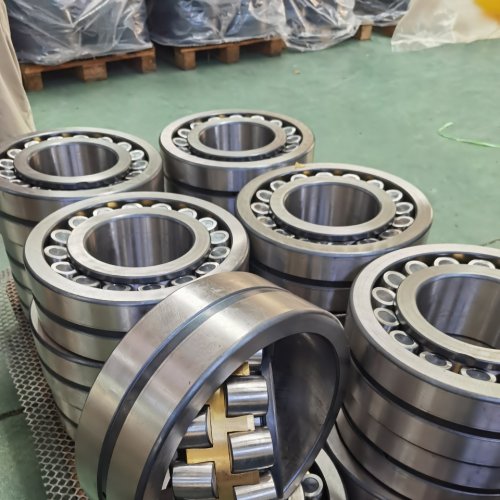 High precision roller bearings
